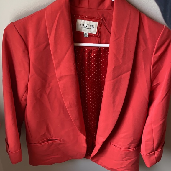 Blazer - Picture 3 of 3